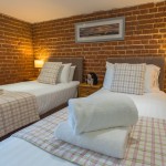 Braeburn Barn - Twin Bedroom