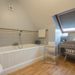 The Cottage - Bathroom