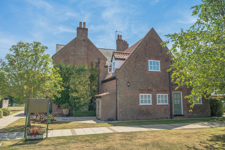 Lower Wood Farm - Appleloft Cottage