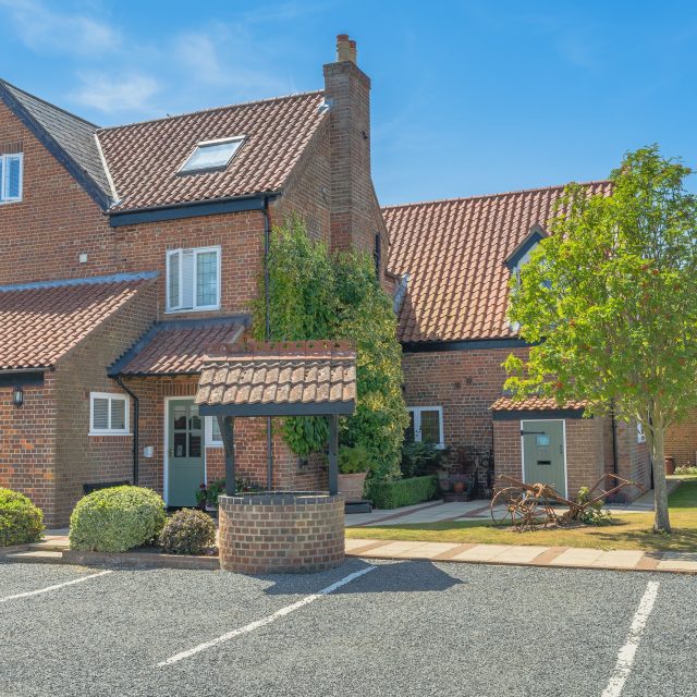 Lower Wood Farm - The Cottage